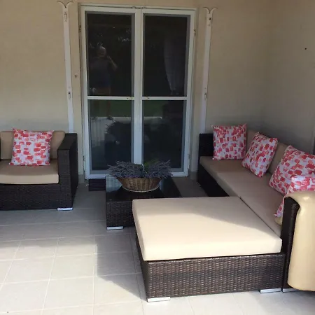 Flora Lavenda 빌라 Zalahaláp